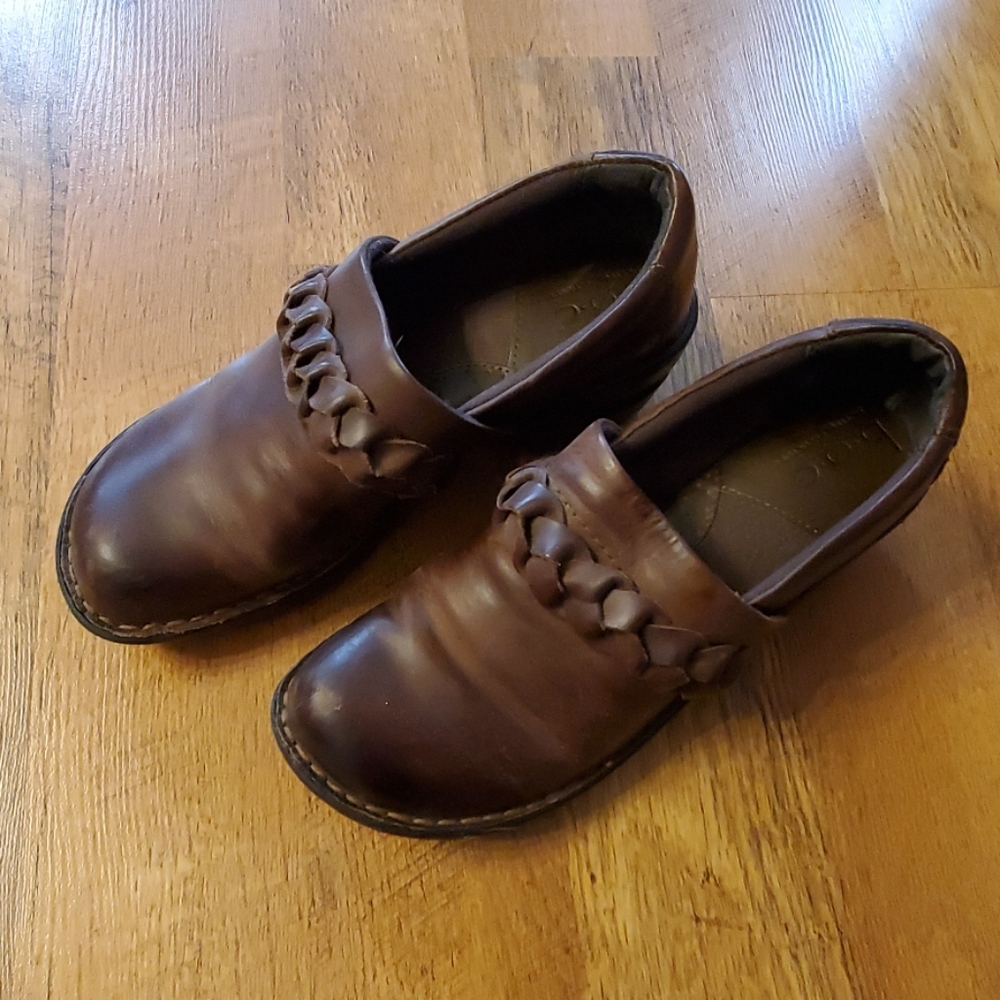 BOC womans braided shoes